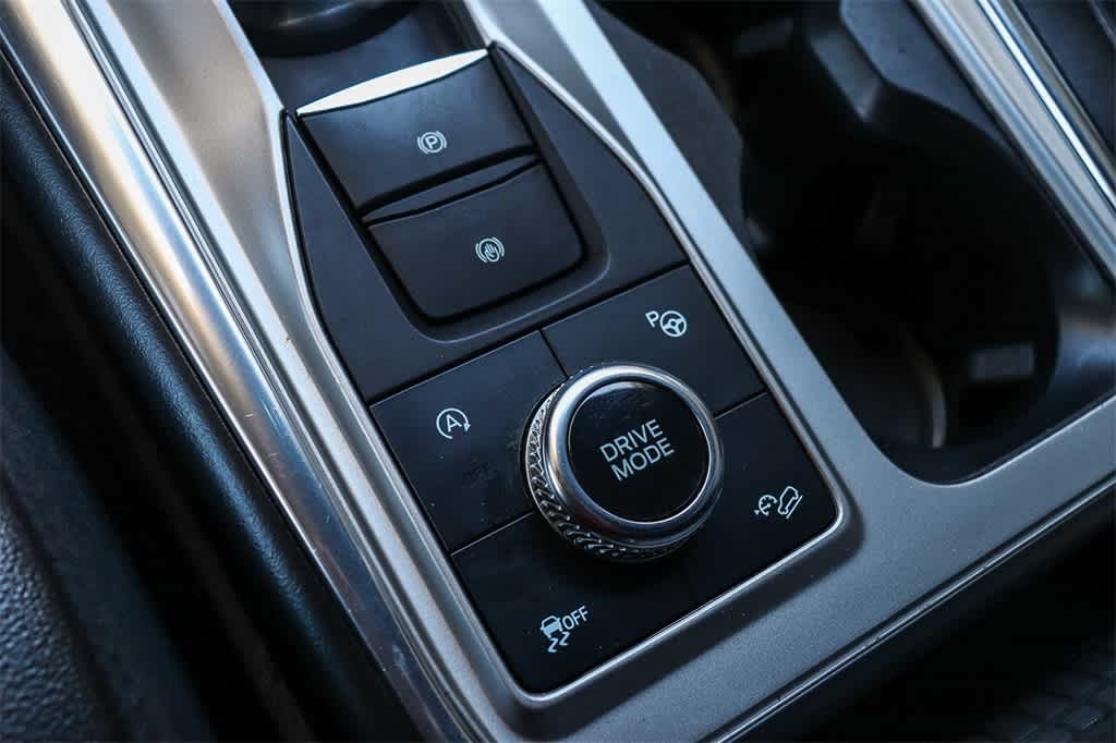 Thumbnail: 2020 Ford Explorer - 22