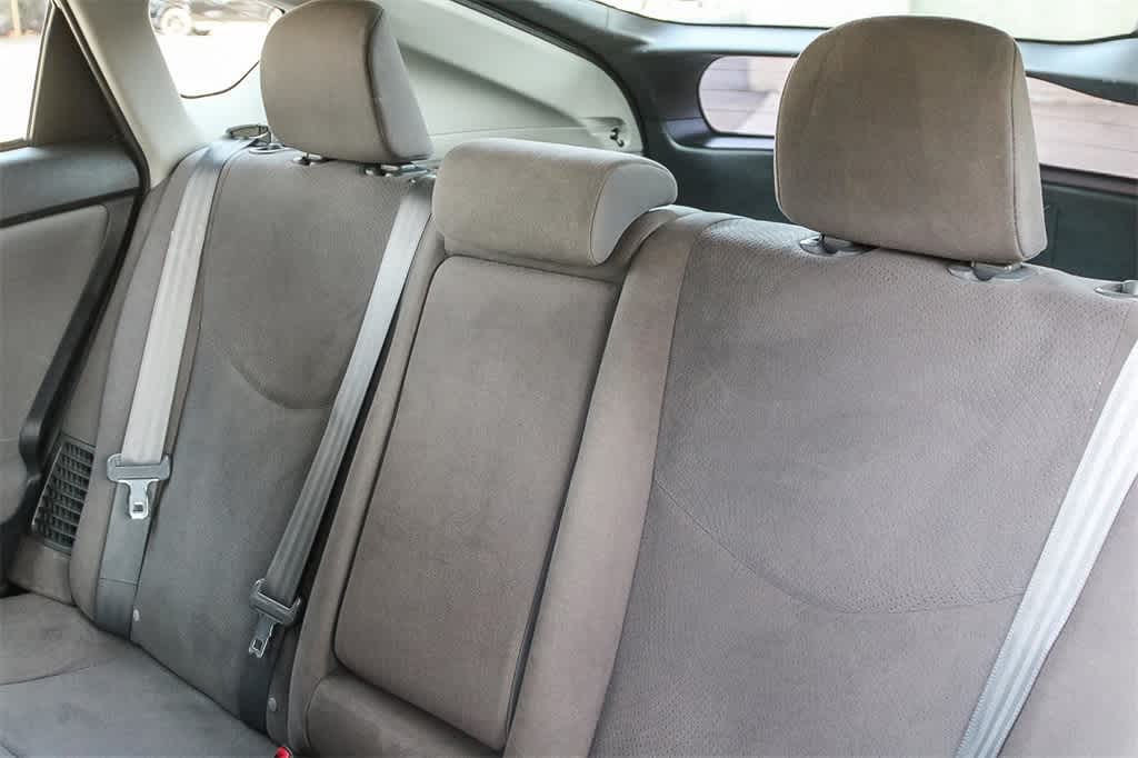 Thumbnail: 2015 Toyota Prius - 19