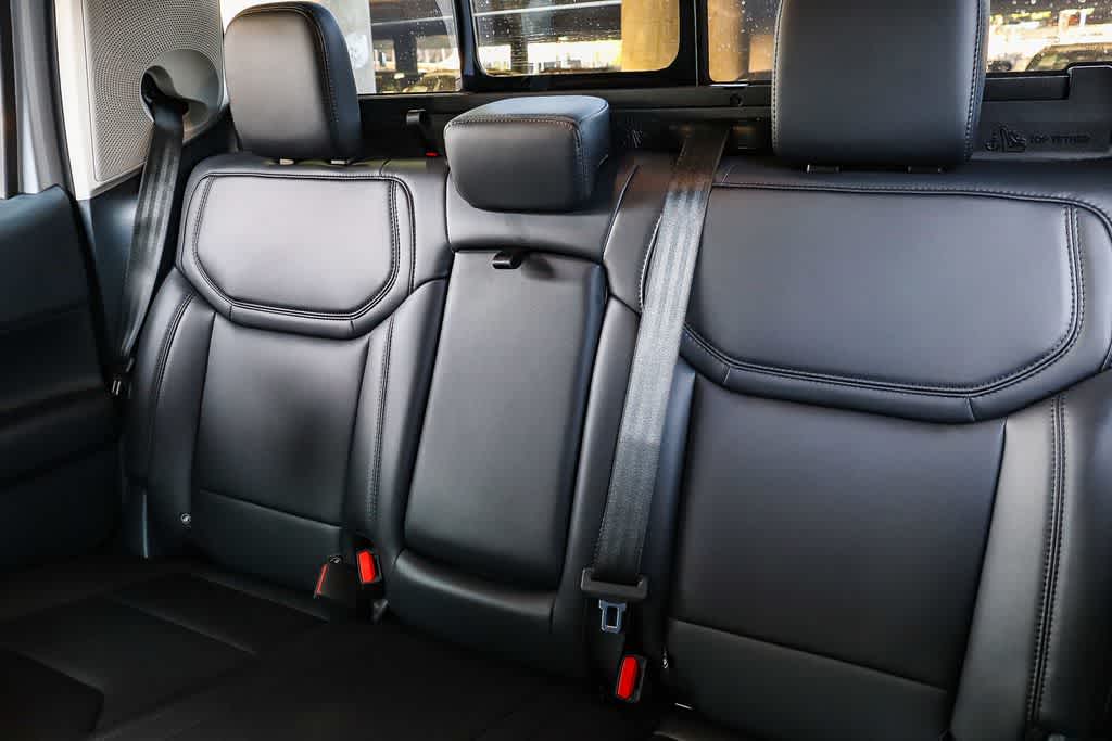 Thumbnail: 2026 Ford Maverick - 19