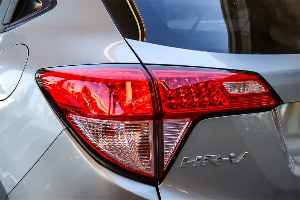 Thumbnail: 2017 Honda HR-V - 9