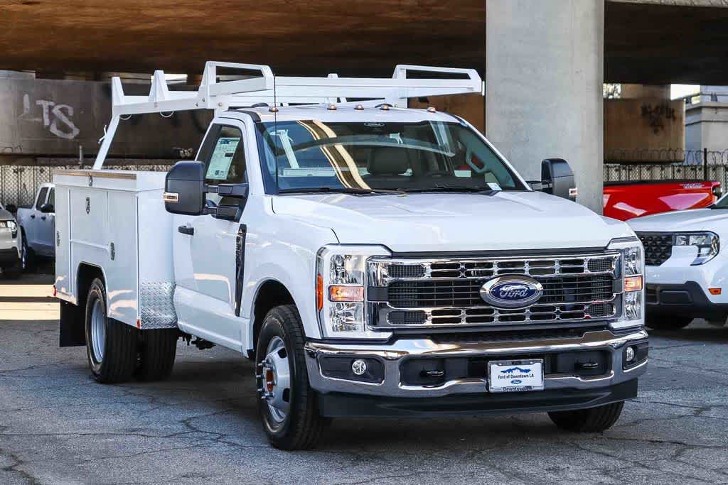 Thumbnail: 2026 Ford F-350 - 3