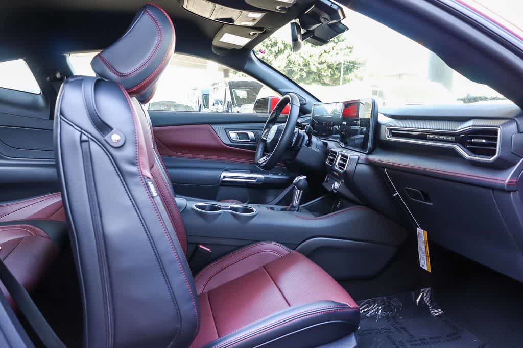 Thumbnail: 2026 Ford Mustang - 15