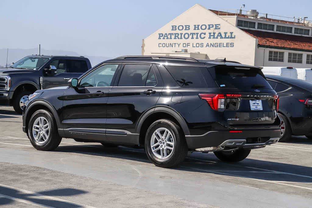 Thumbnail: 2026 Ford Explorer - 6