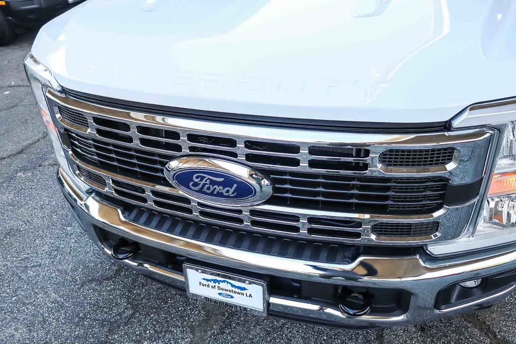 Thumbnail: 2026 Ford F-350 - 8