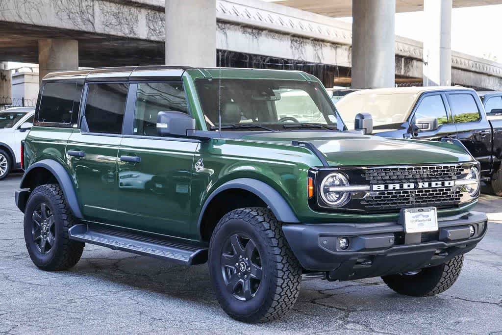 Thumbnail: 2025 Ford Bronco - 3