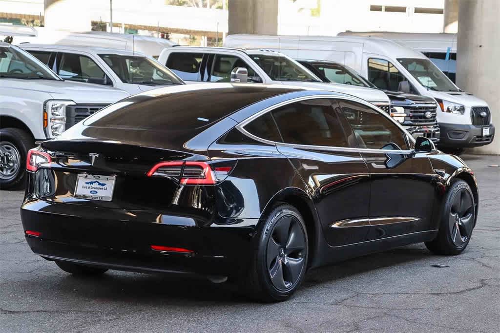 Thumbnail: 2018 Tesla Model 3 - 4