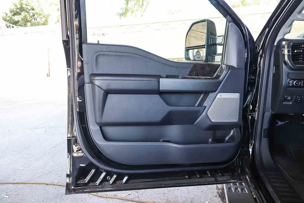 2025 Ford F-350 Super Duty Lariat - Photo 24