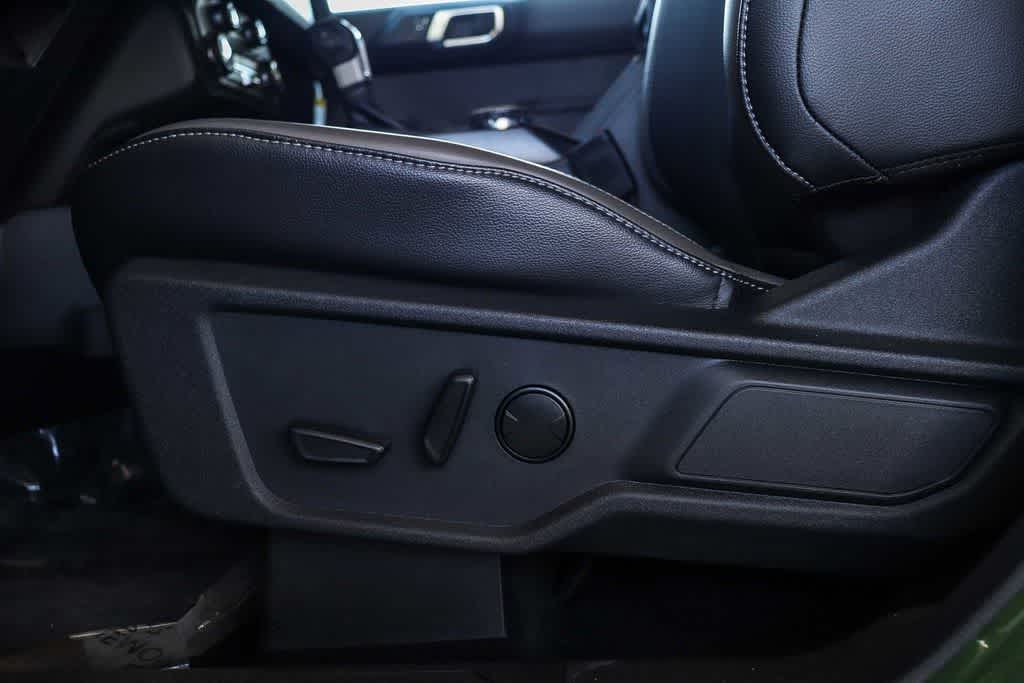 Thumbnail: 2025 Ford Bronco - 22