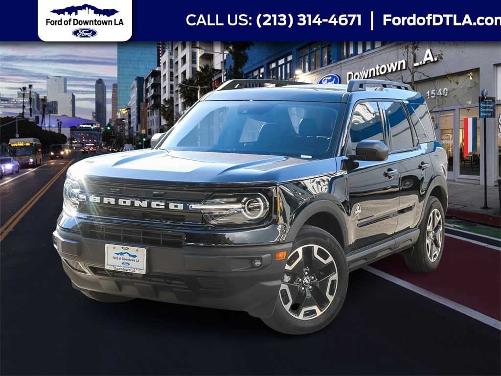 2023 Ford Bronco Sport Outer Banks -
                  Los Angeles, CA