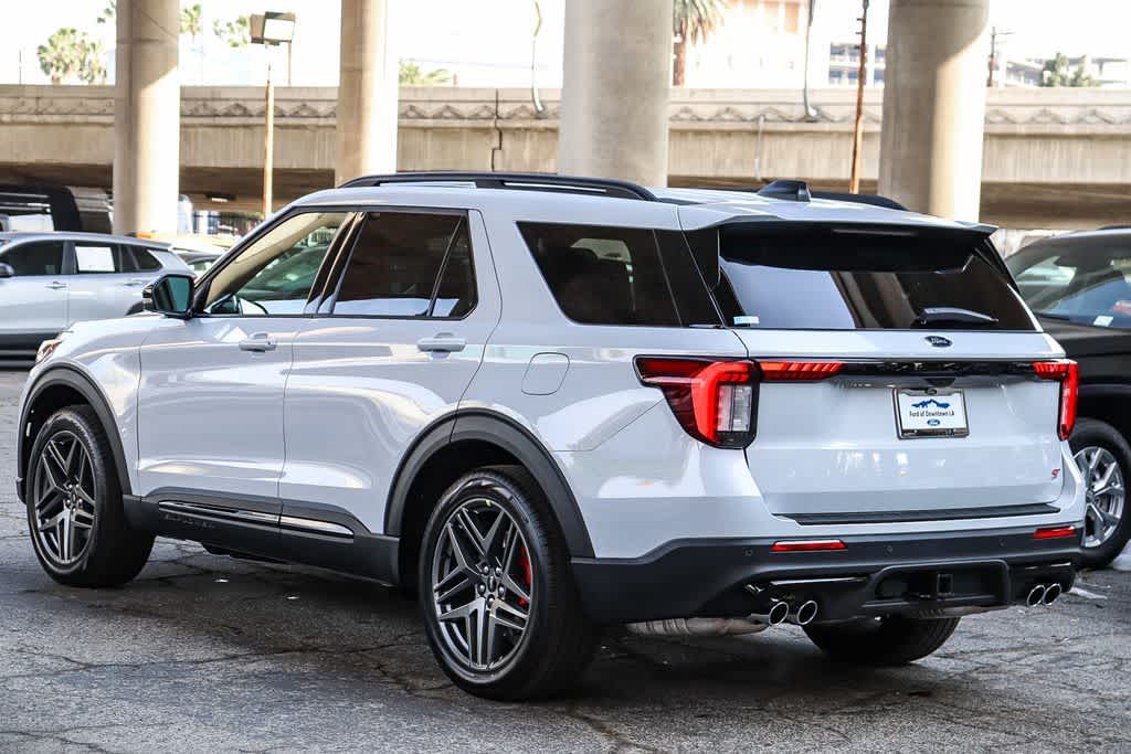 Thumbnail: 2026 Ford Explorer - 7