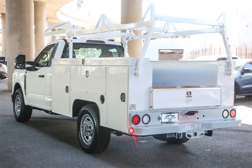 Thumbnail: 2026 Ford F-350 - 9