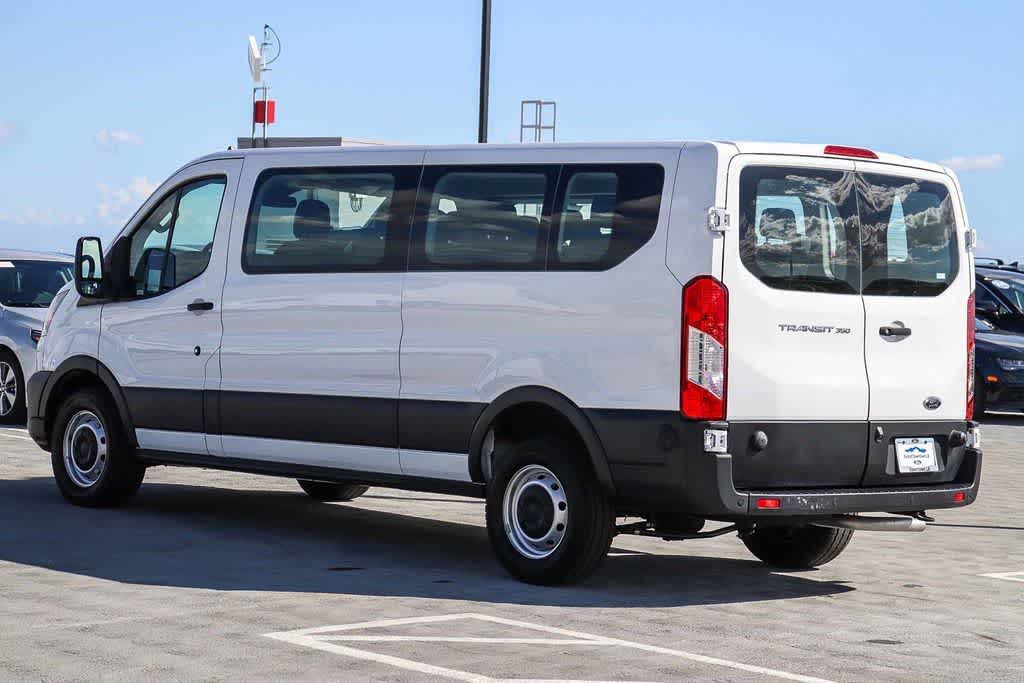Thumbnail: 2023 Ford Econoline - 8