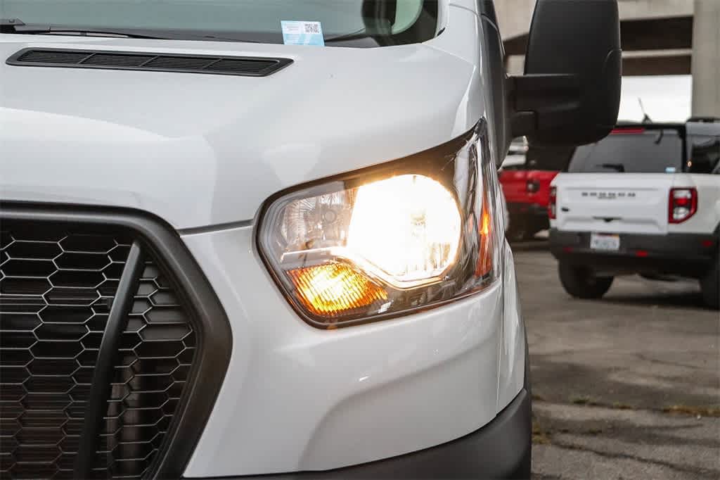 2026 Ford Transit Cargo Van photo 4