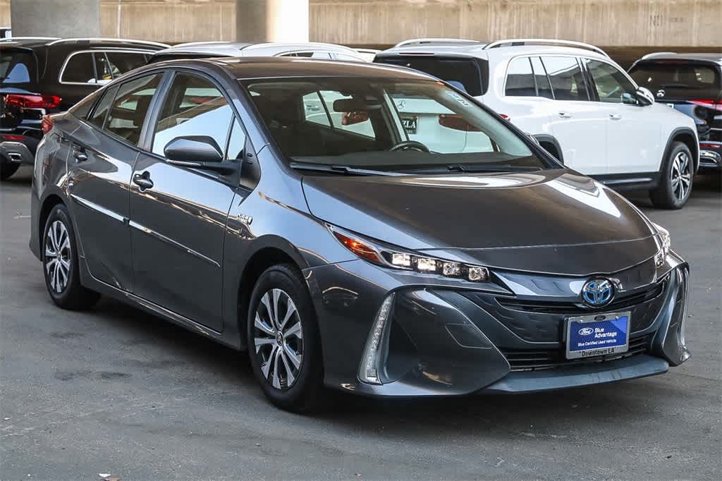 Thumbnail: 2021 Toyota Prius Prime - 3