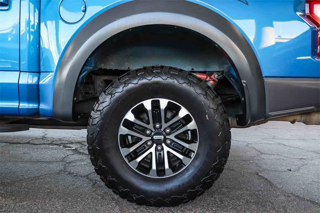 Thumbnail: 2019 Ford F-150 - 10