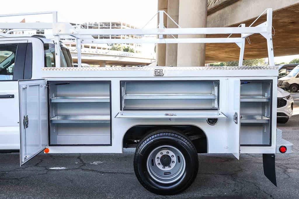 Thumbnail: 2026 Ford F-350 - 30