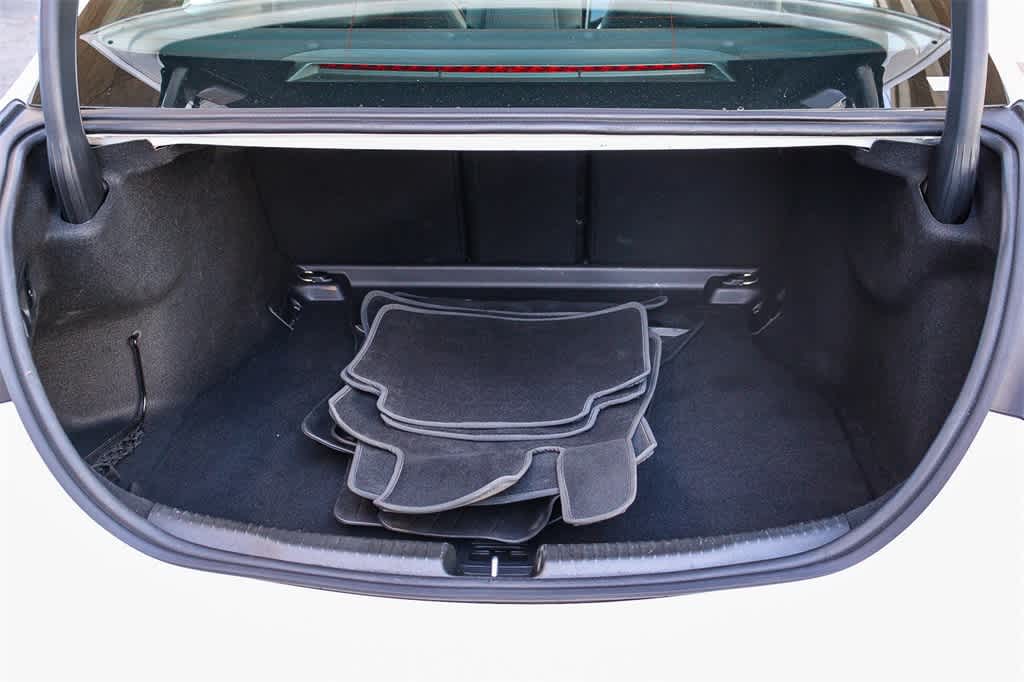 Thumbnail: 2023 Mercedes-Benz C-Class - 24