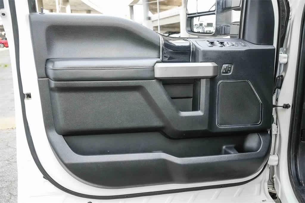 Thumbnail: 2021 Ford F-450 - 23