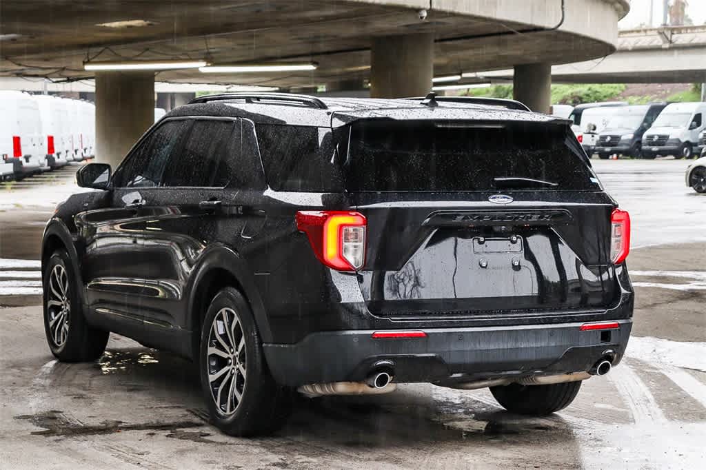 Thumbnail: 2022 Ford Explorer - 6