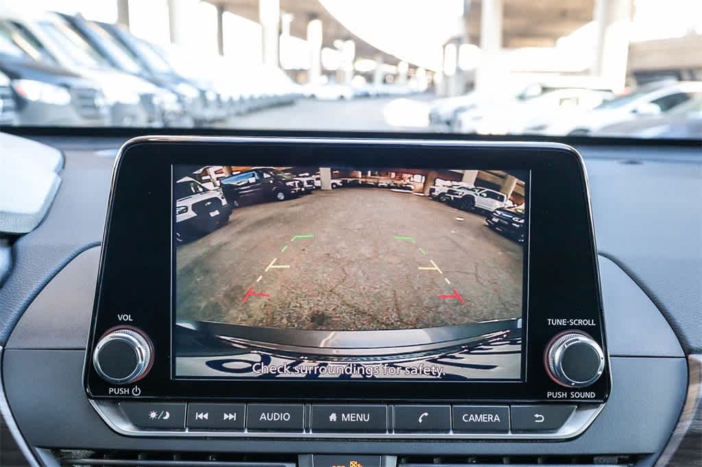 Thumbnail: 2024 Nissan Altima - 25