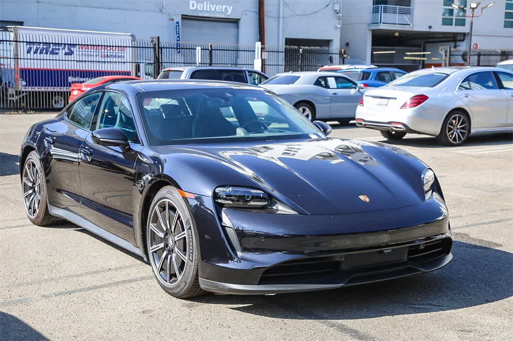 2022 Porsche Taycan 4S photo 3