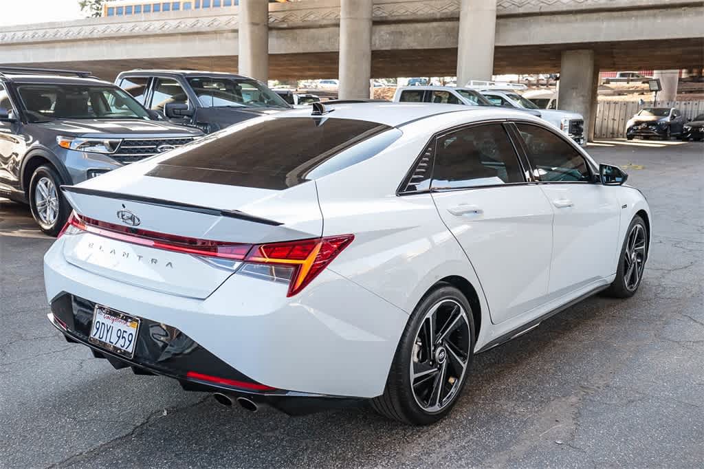 Thumbnail: 2023 Hyundai Elantra - 6