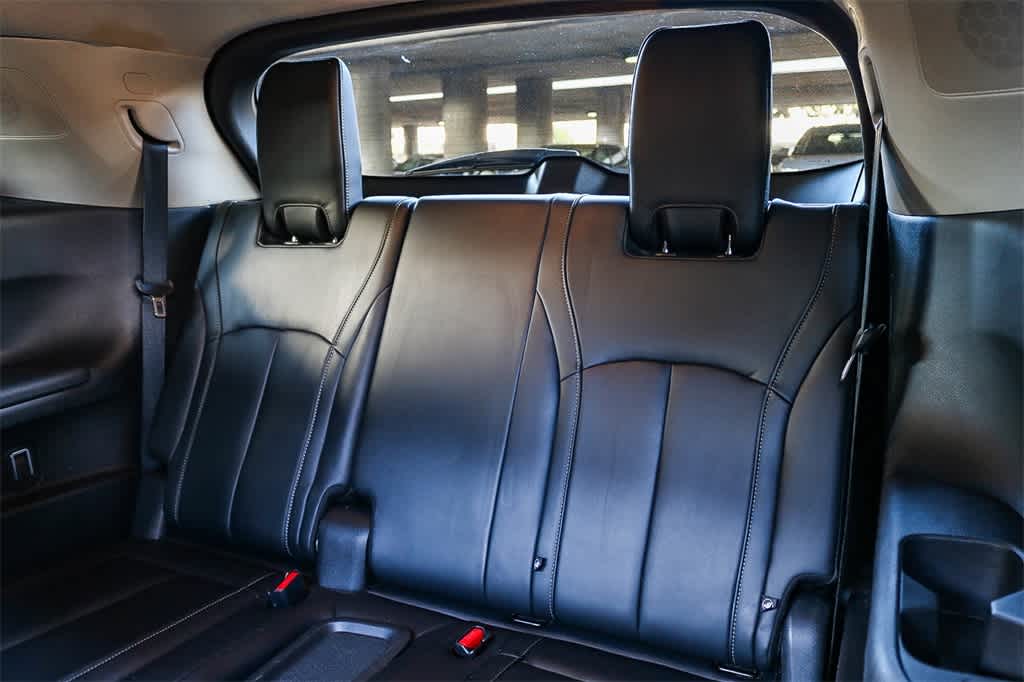 Thumbnail: 2023 INFINITI QX60 - 20