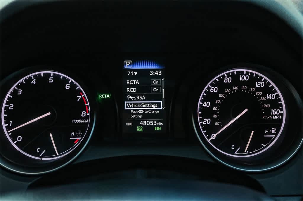 Thumbnail: 2022 Toyota Camry - 23