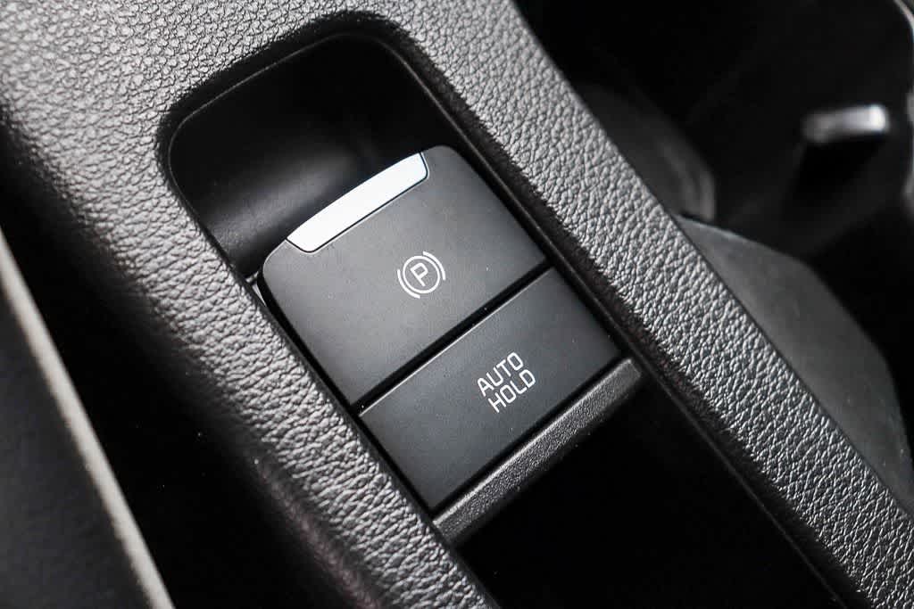 Thumbnail: 2023 Kia Forte - 20