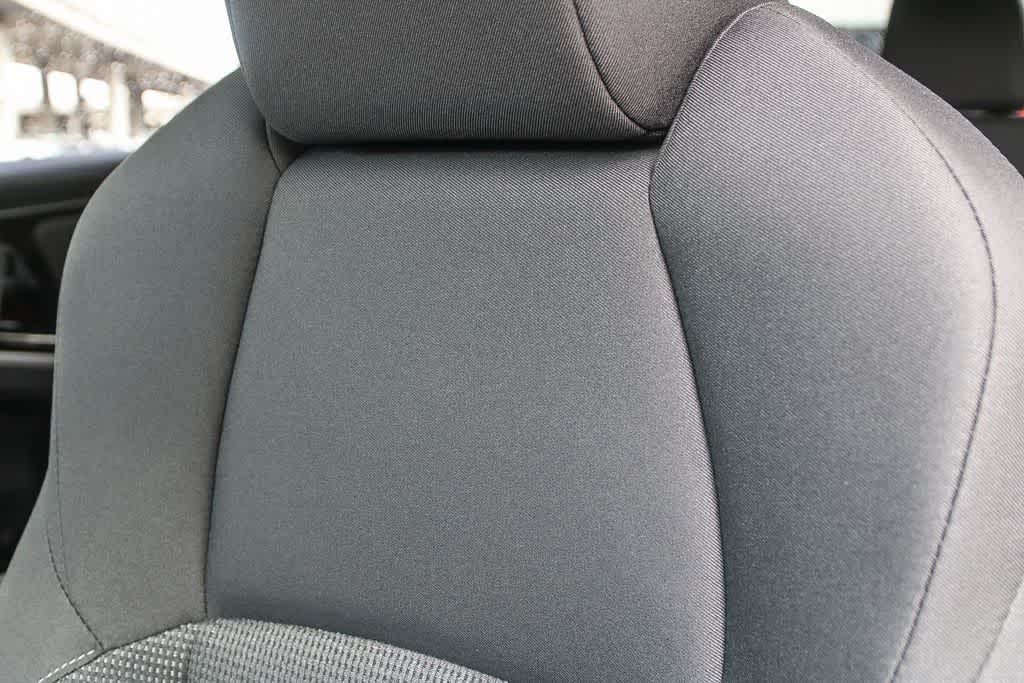 Thumbnail: 2025 Subaru Solterra - 25