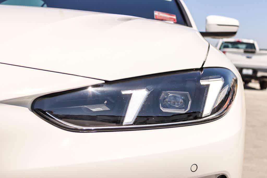 Thumbnail: 2026 BMW 4 Series - 12