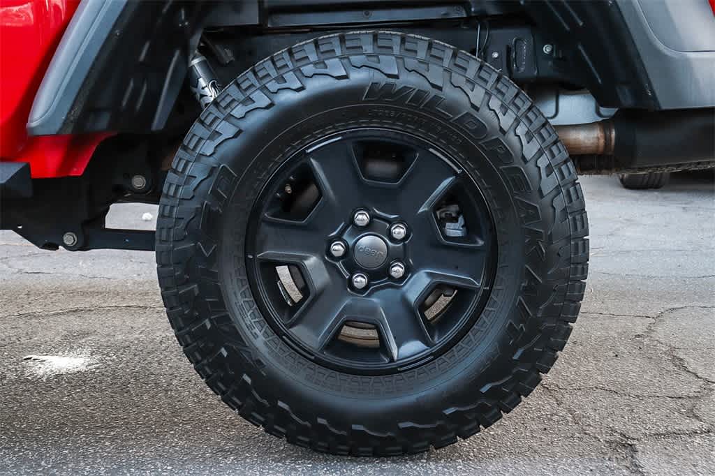 Thumbnail: 2020 Jeep Gladiator - 10