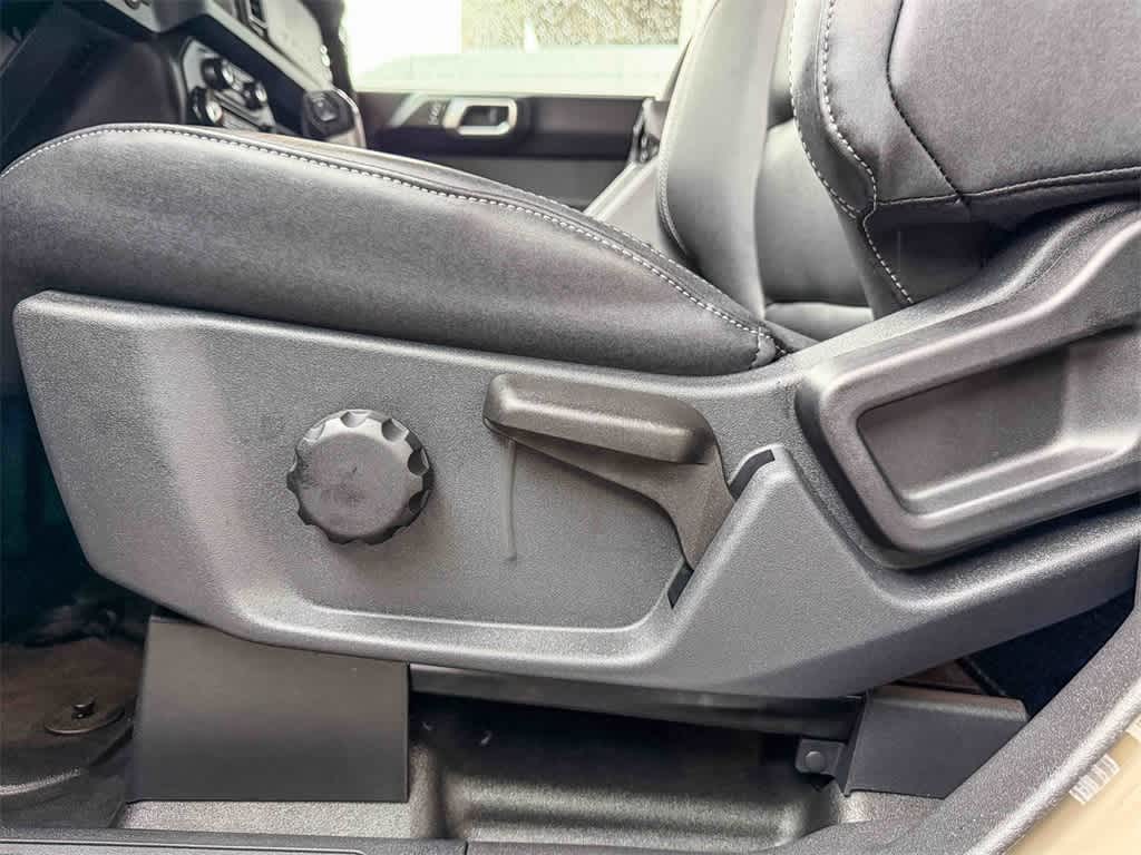 Thumbnail: 2025 Ford Bronco - 20