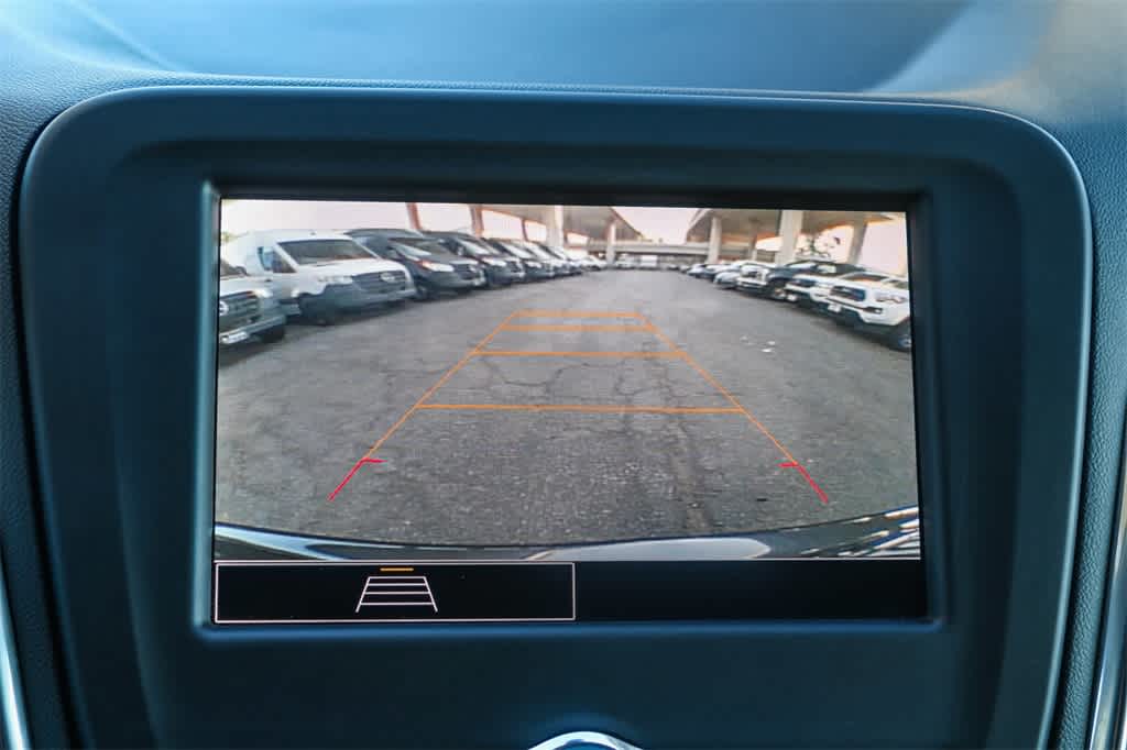 Thumbnail: 2022 Chevrolet Equinox - 24