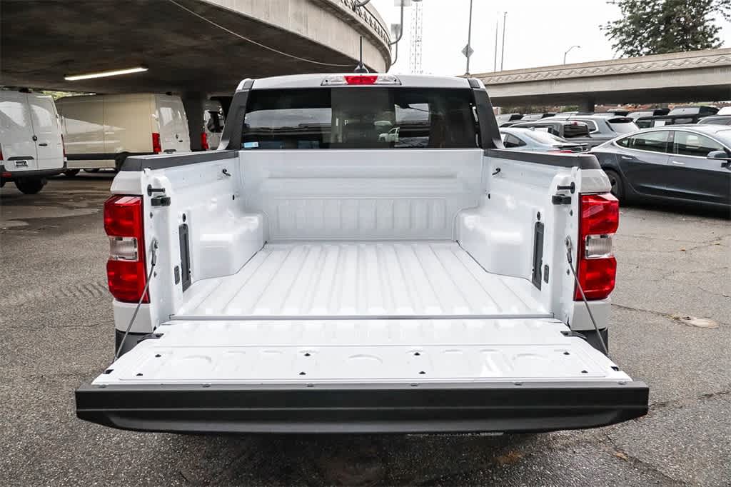 Thumbnail: 2025 Ford Maverick - 29