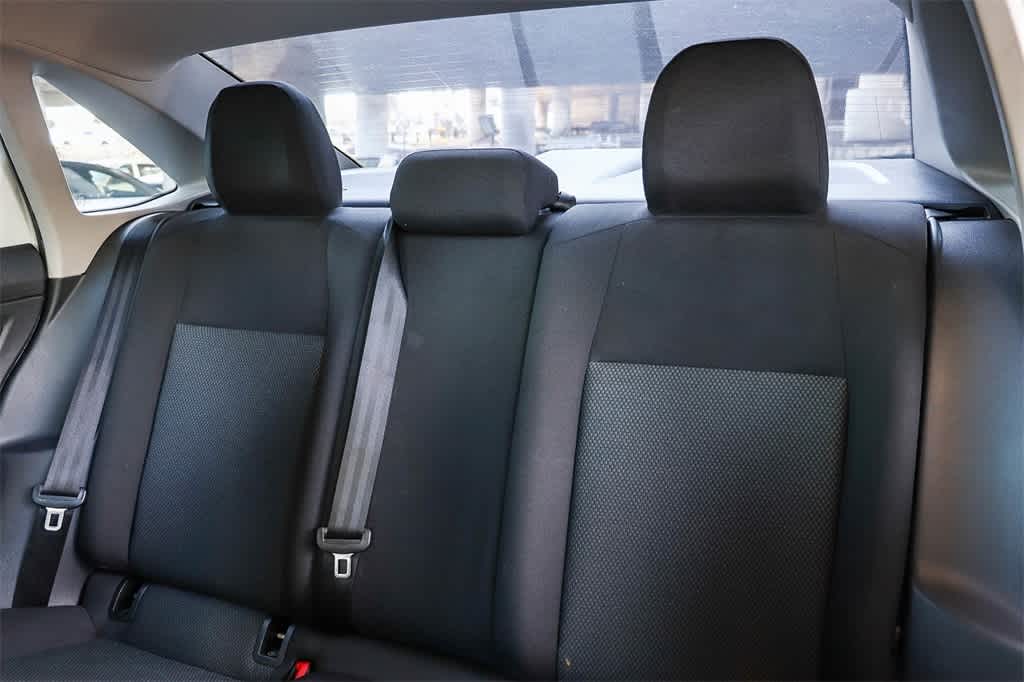 Thumbnail: 2021 Volkswagen Jetta - 19