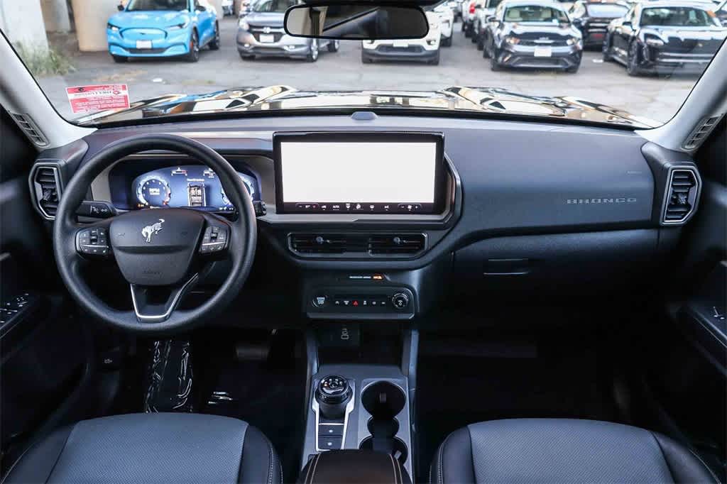 Thumbnail: 2025 Ford Bronco Sport - 12