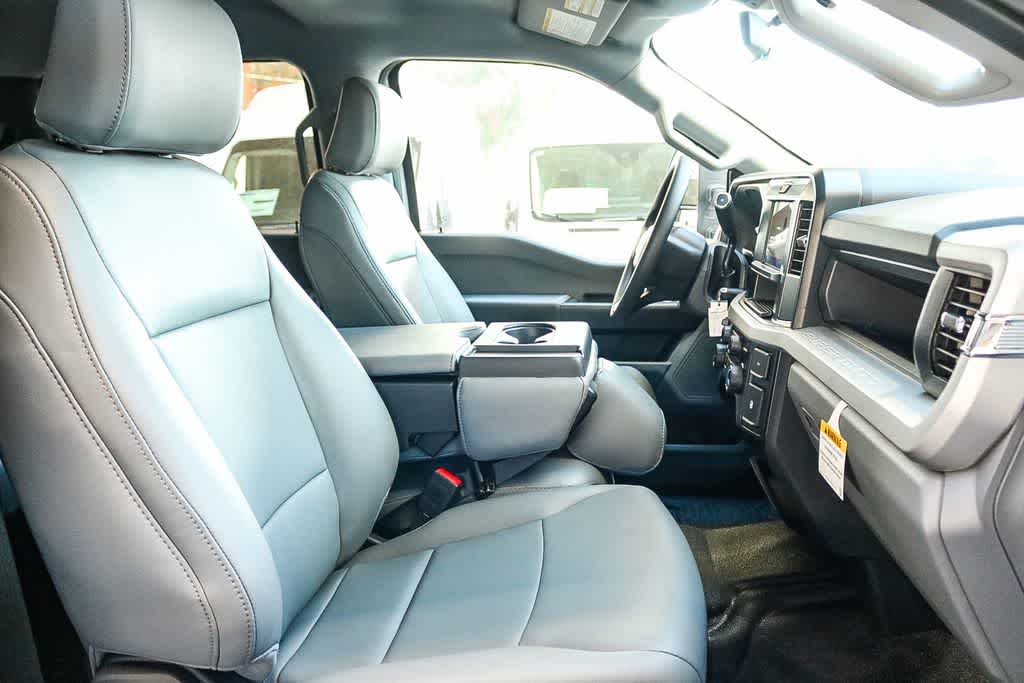 Thumbnail: 2026 Ford F-550 - 20