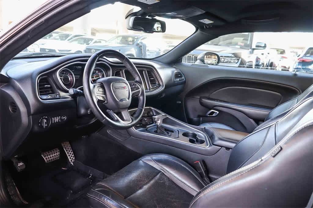 Thumbnail: 2015 Dodge Challenger - 17