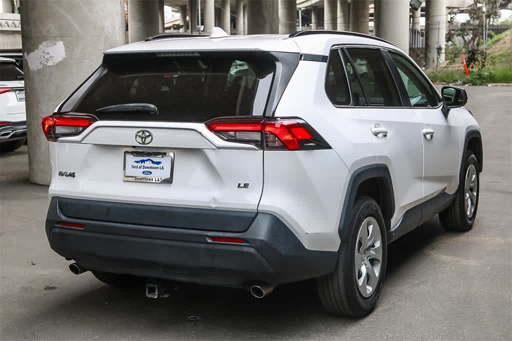 2021 Toyota RAV4 LE 6