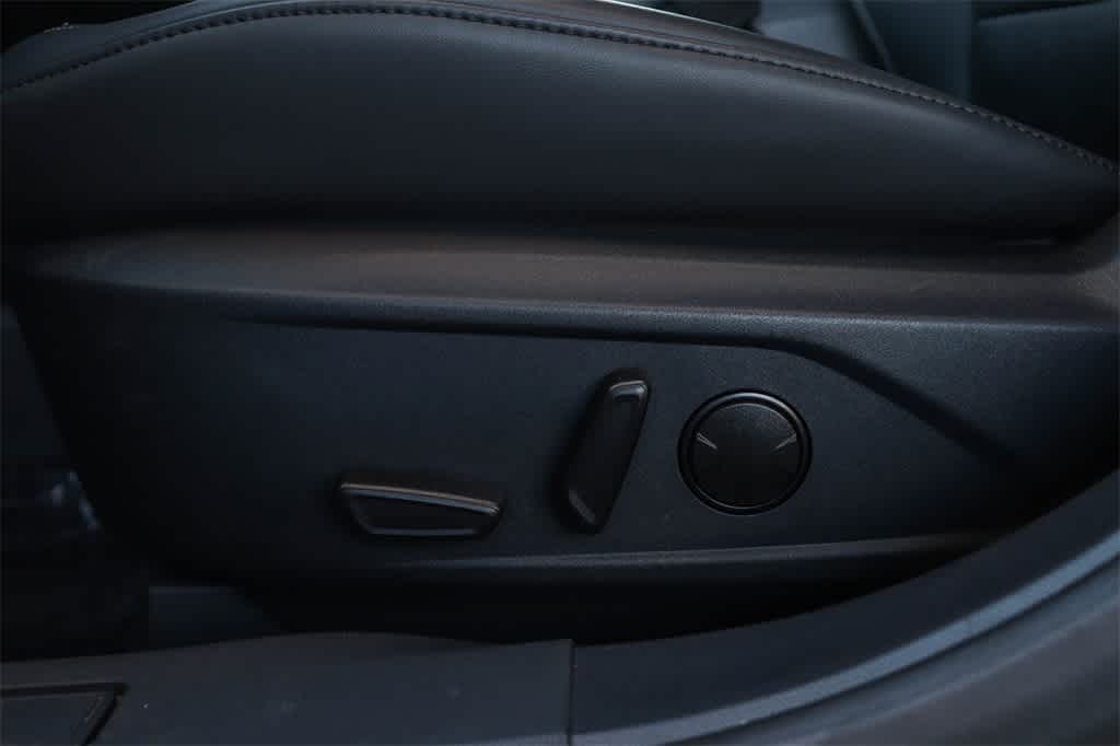 Thumbnail: 2025 Ford Mustang Mach-E - 20