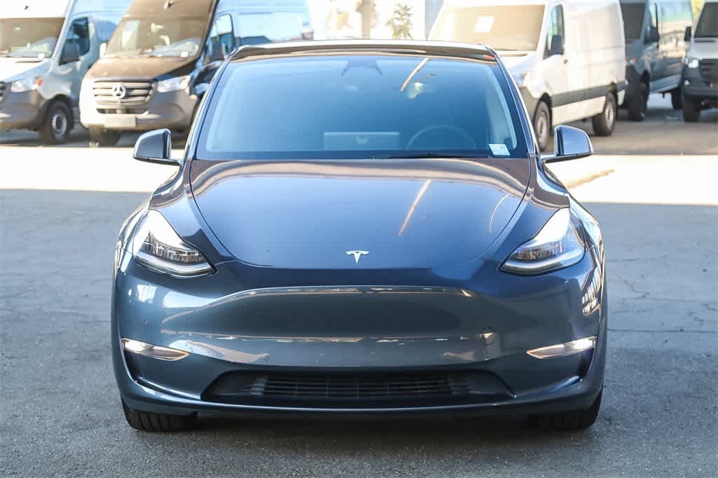 Used 2021 Tesla Model Y Long Range with VIN 5YJYGDEE4MF152980 for sale in Northfield, Minnesota