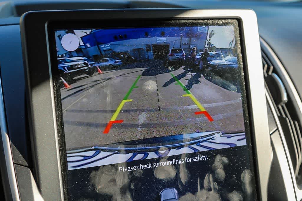 Thumbnail: 2023 Ford Edge - 24