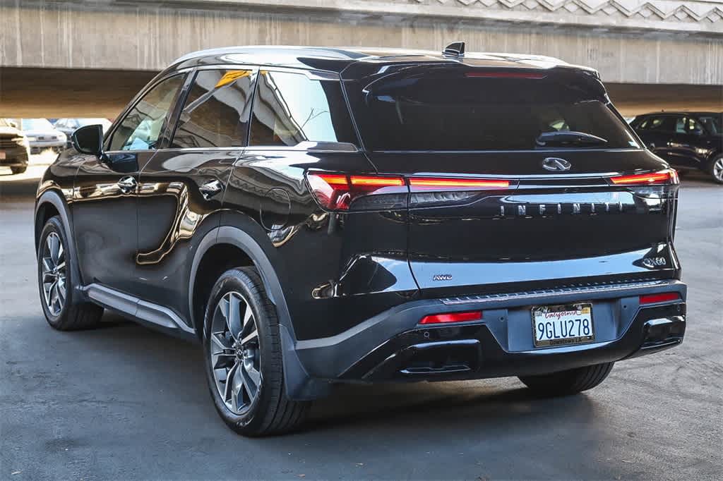 Thumbnail: 2023 INFINITI QX60 - 8