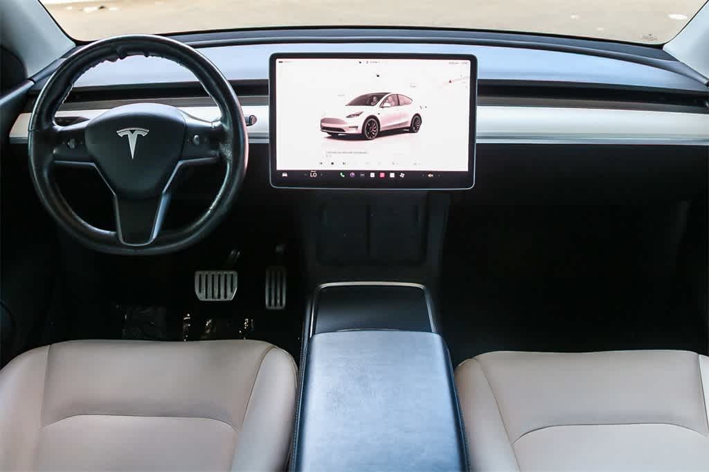 Thumbnail: 2022 Tesla Model Y - 12