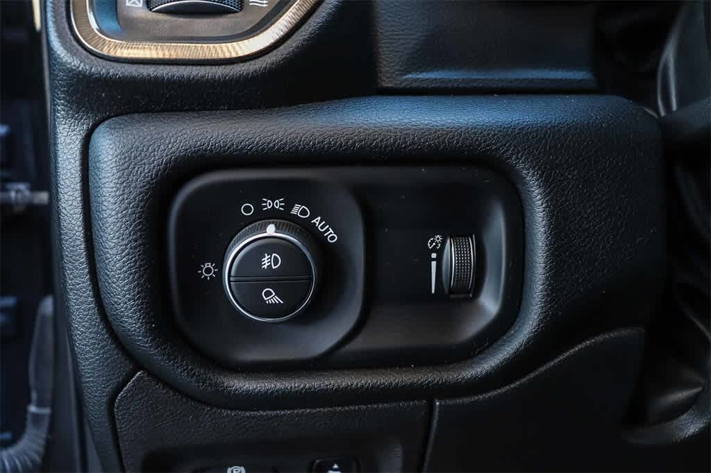 Thumbnail: 2022 RAM 1500 - 21