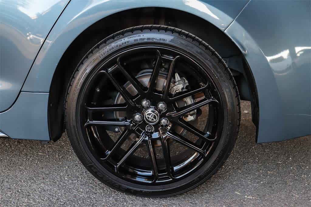 Thumbnail: 2021 Toyota Corolla - 10