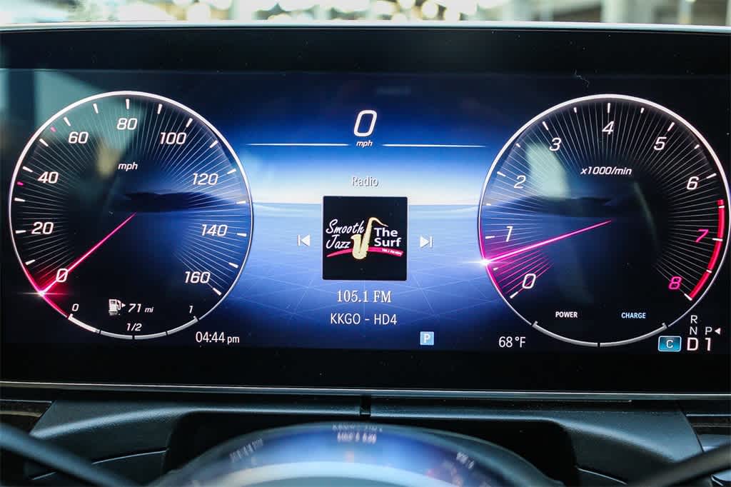 Thumbnail: 2023 Mercedes-Benz C-Class - 20