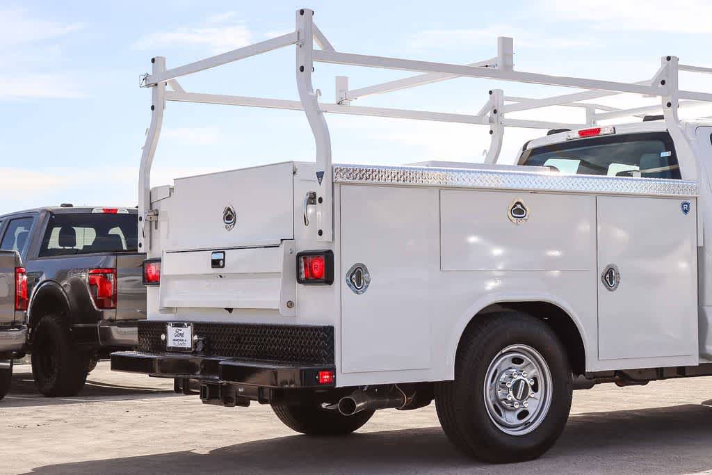 Thumbnail: 2026 Ford F-250 - 9
