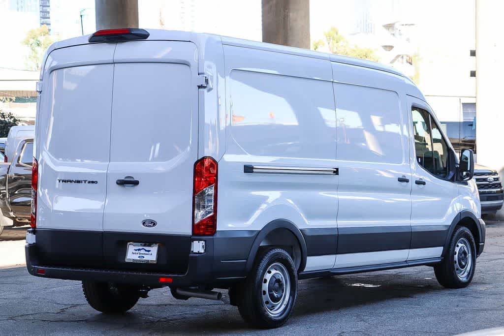 Thumbnail: 2026 Ford Transit Series - 4